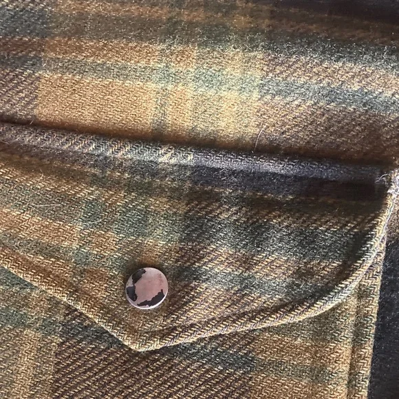 Pendleton Green and Brown Plaid Shirt Jacket - Picture 8 of 15